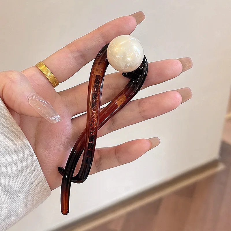Stylish Twist Hair Clip